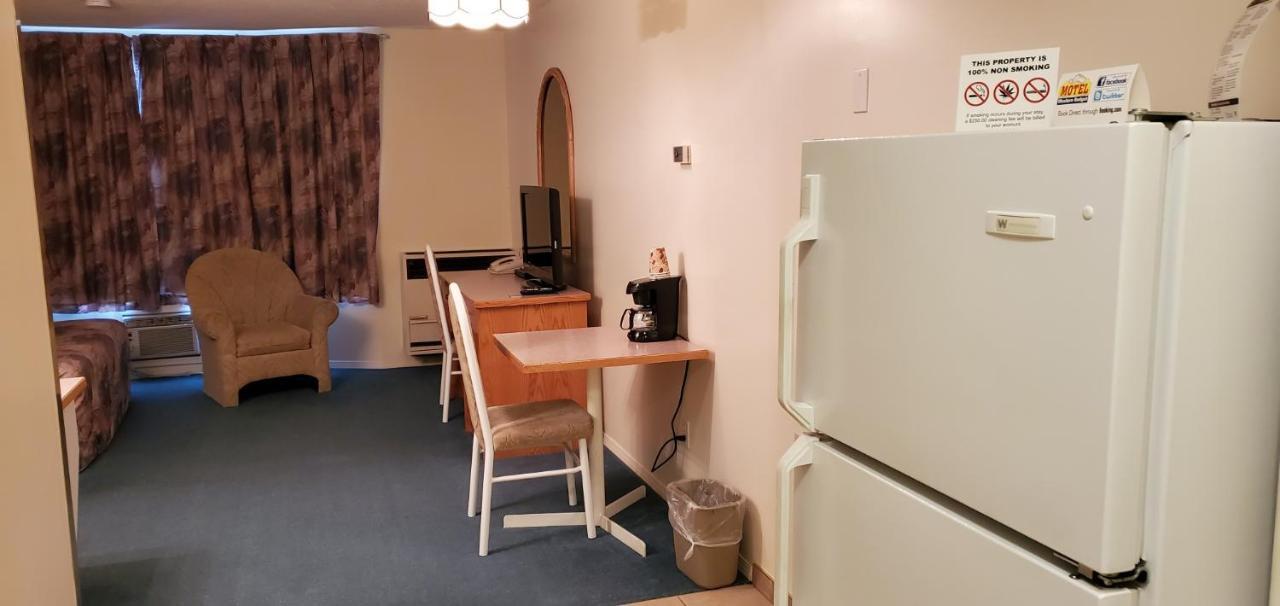 Western Budget Motel Cold Lake المظهر الخارجي الصورة
